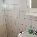 Restaurant Und Zur Wildgans Nocleg ze śniadaniem