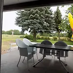 Nocleg ze śniadaniem Restaurant Und Zur Wildgans 3*