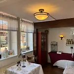 Nocleg ze śniadaniem Restaurant Und Zur Wildgans 3*