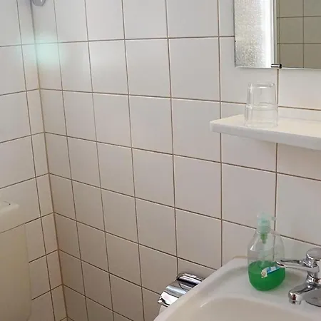 Restaurant Und Zur Wildgans Nocleg ze śniadaniem