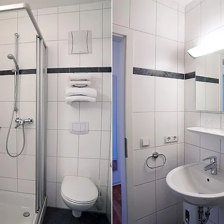 Nocleg ze śniadaniem Restaurant Und Zur Wildgans 3*