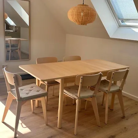 Restaurant Und Zur Wildgans B&B 아렌트제