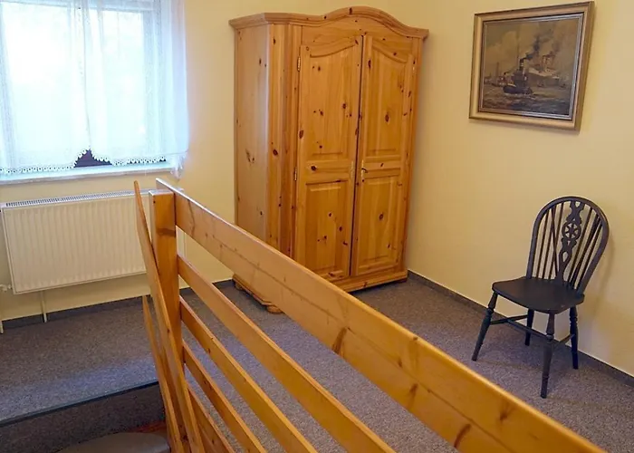 Restaurant Und Zur Wildgans 3*