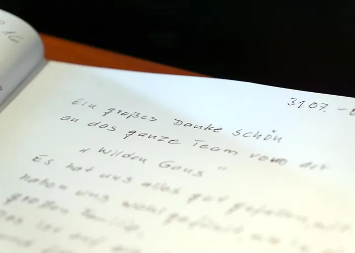 Bed & Breakfast Restaurant Und Zur Wildgans 3*