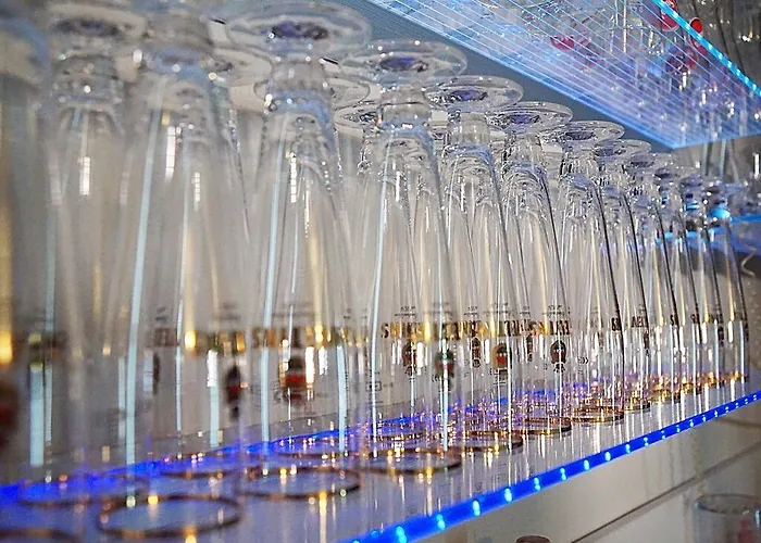 Restaurant Und Zur Wildgans 3*