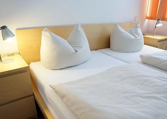 ベッド・アンド・ブレックファスト Restaurant Und Zur Wildgans アーレンゼー